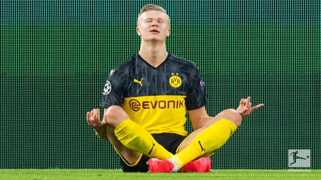 库普梅纳斯：我踢后卫感觉很好；斯帕莱蒂带来了积极的氛围（库普梅纳斯：后卫位置适应良好，斯帕莱蒂营造积极氛围）