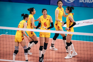 安东尼：我们的目标是进入欧联杯决赛，梦想再披巴西队战袍（安东尼：剑指欧联杯决赛，盼重披巴西战袍）