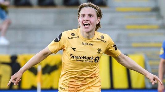 “我爱足球”燃动许昌（许昌掀起“我爱足球”热潮）