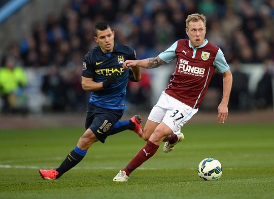 记者：切尔西引进哈托的转会费为4300万欧元，并包含转会分成（记者称：切尔西以4300万欧拿下哈托，附带二次转会分成条款）