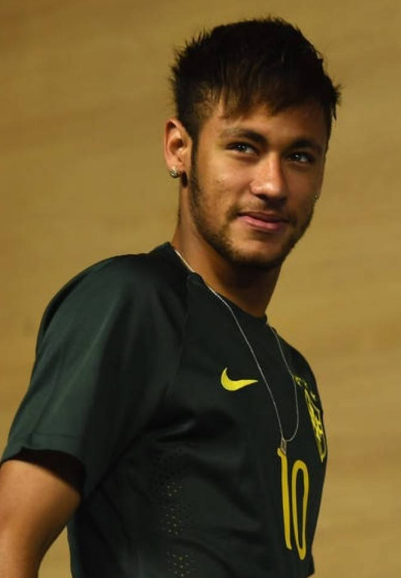 德天空：多家俱乐部有意小将格特利歇尔，拜仁愿意与他续约（德天空：拜仁愿与小将格特利歇尔续约，多家俱乐部对其表示关注）