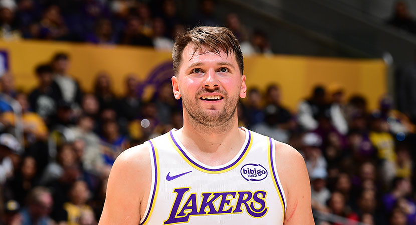 英超积分榜更新：曼城榜首压力加大,（英超积分榜最新：曼城领跑压力骤增）