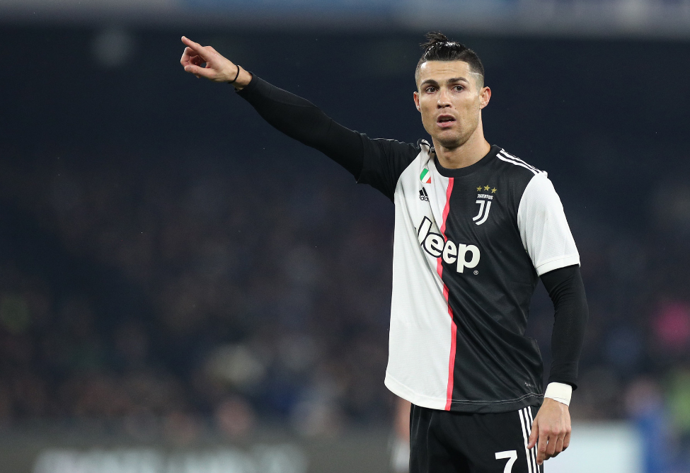 塔帅：我会联系温格但没那么频繁；每次听助威歌都起鸡皮疙瘩（塔帅：与温格偶有联络；每逢助威歌响起都起鸡皮疙瘩）